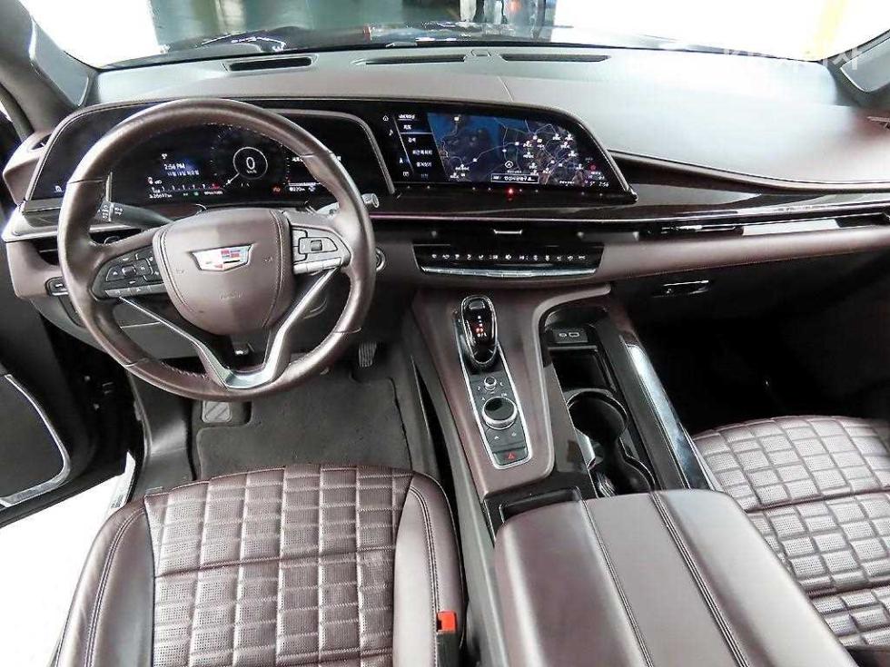 2023 Cadillac ESCALADE(5) photo