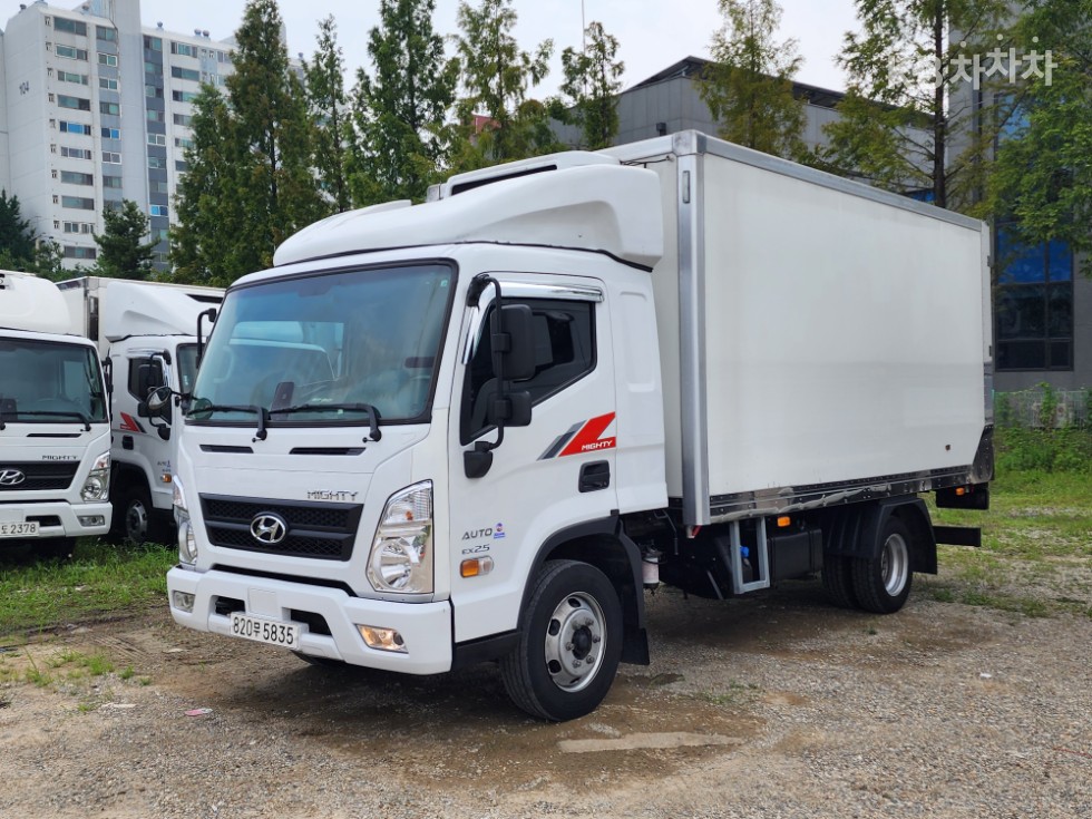 Hyundai Mighty