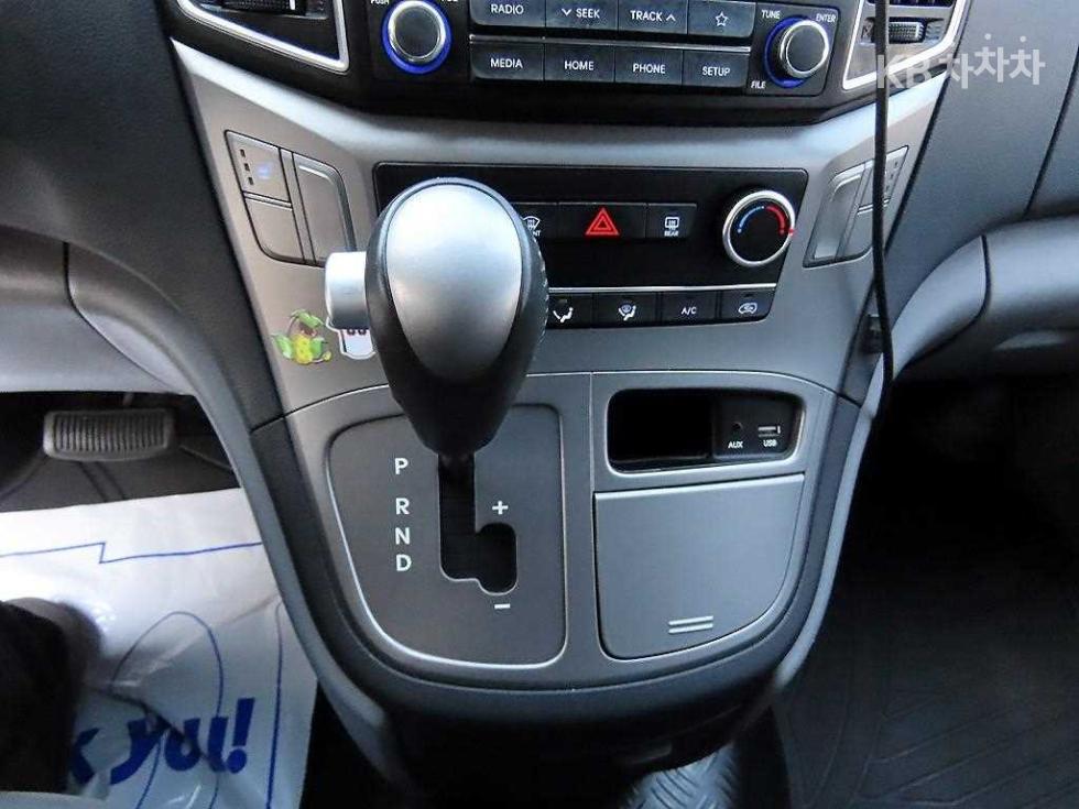 Hyundai Starex — miniaturë 9
