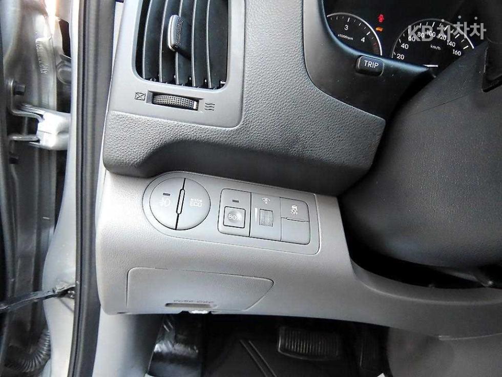 Hyundai Starex — miniaturë 11