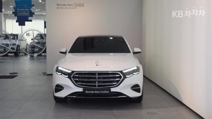 Mercedes-Benz E-klasse E450 4MATIC Exclusive — foto 1
