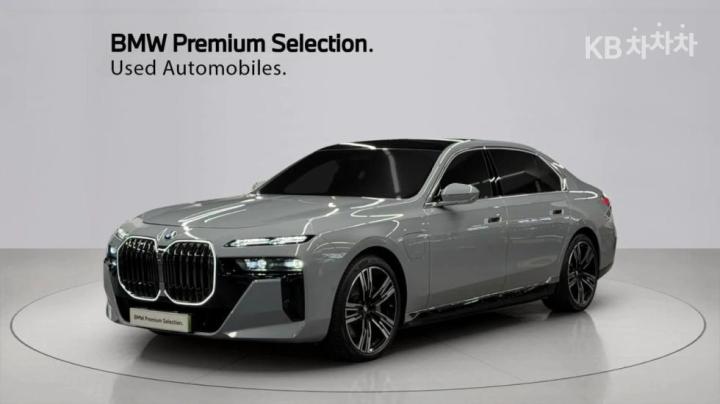 BMW 7er 750e xDrive M Sport Package — foto 1