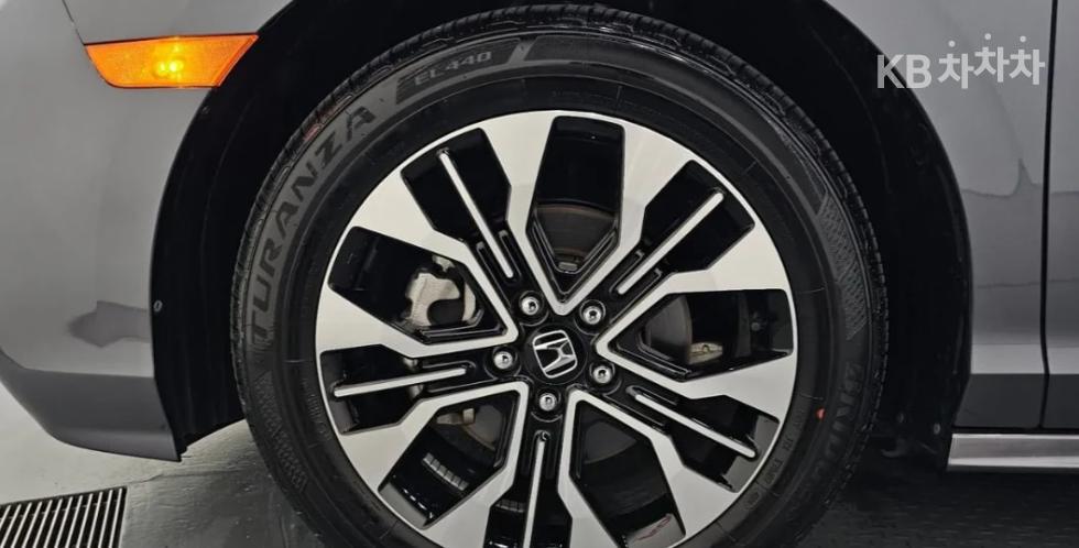 2025 Honda Used Car photo
