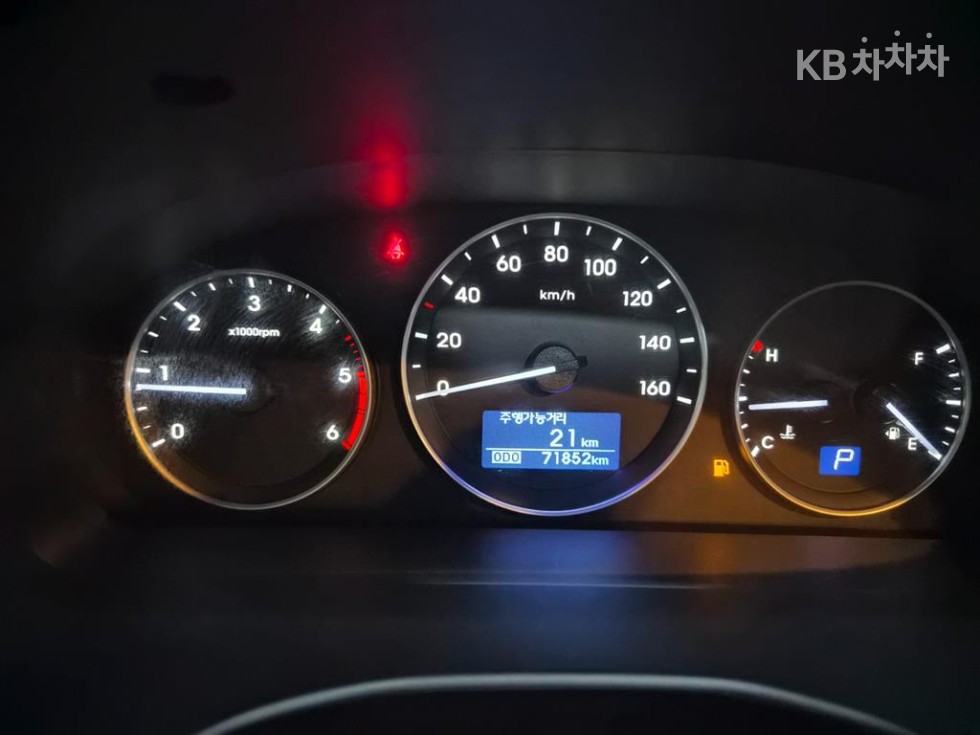 Hyundai Starex — miniaturë 6