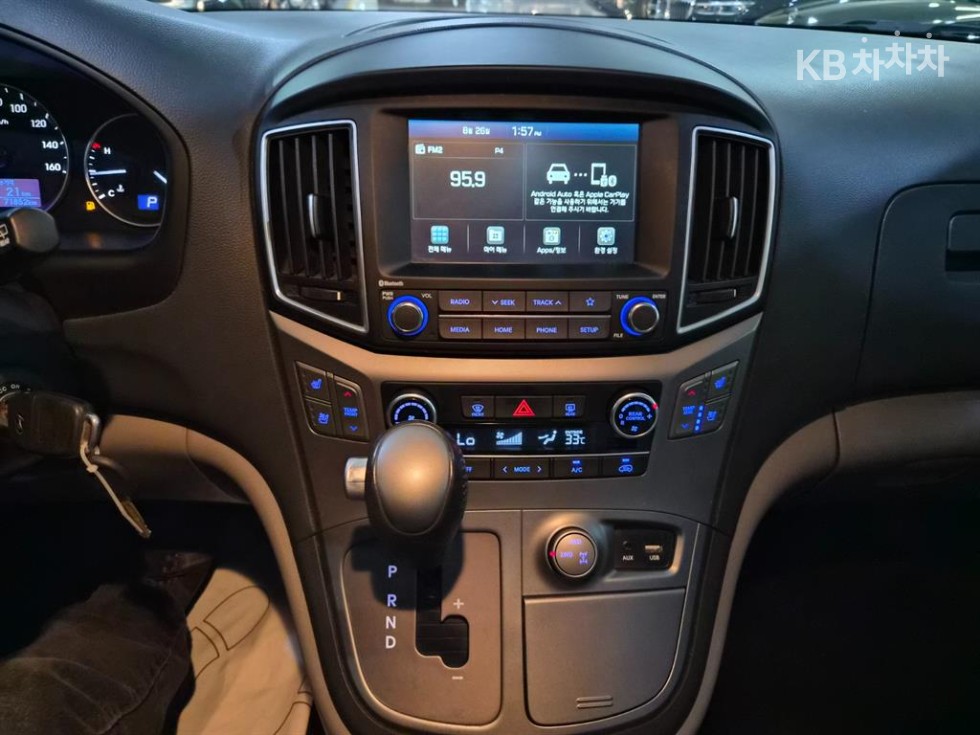 Hyundai Starex — miniaturë 9