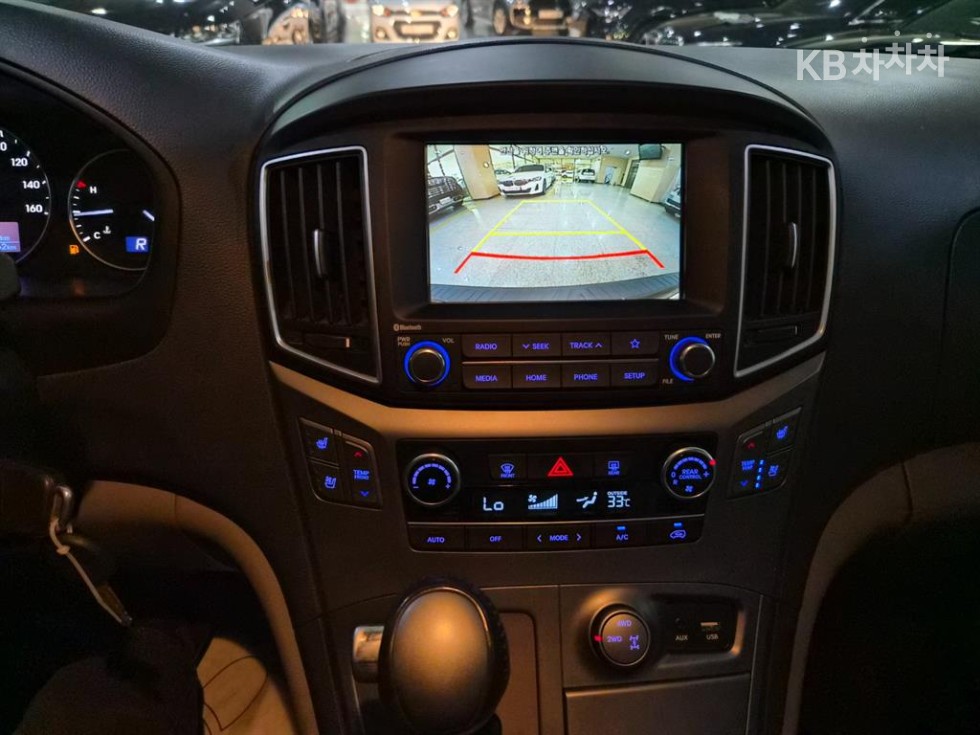 Hyundai Starex — miniaturë 10