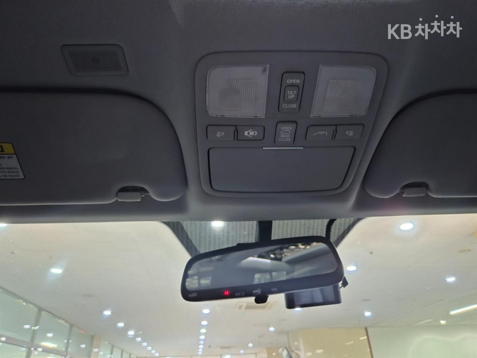 Hyundai Starex — miniaturë 16