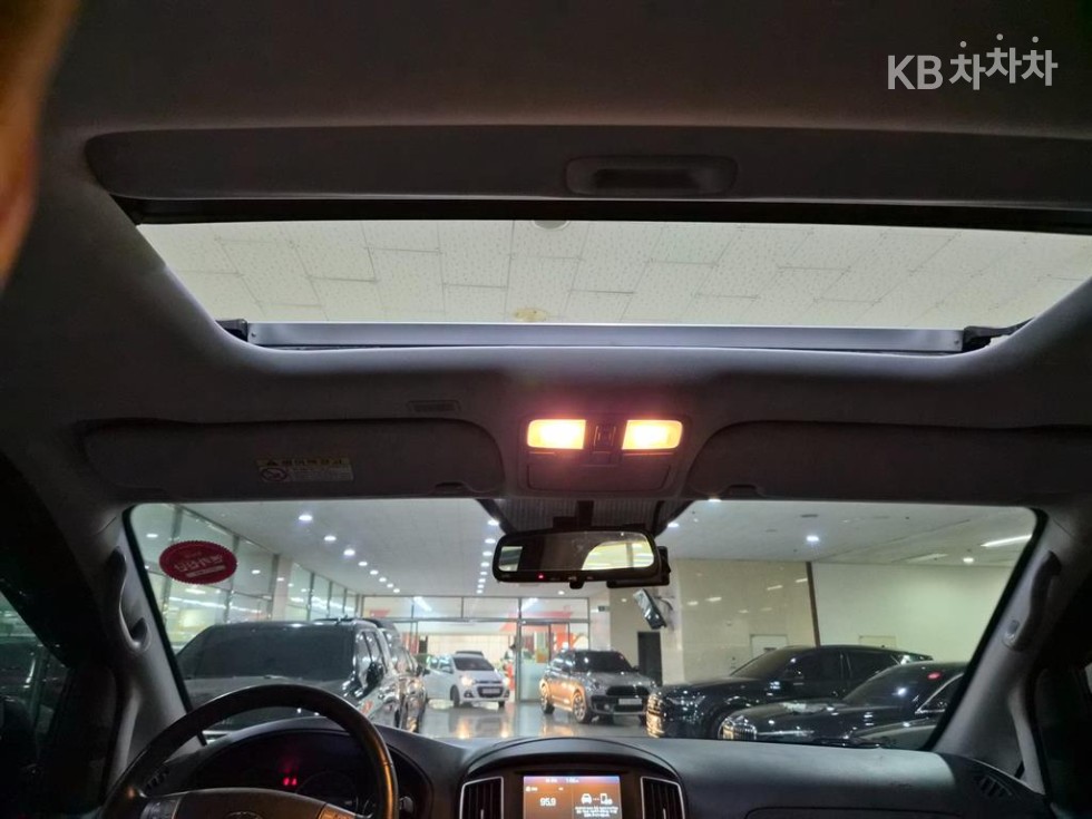 Hyundai Starex — miniaturë 17