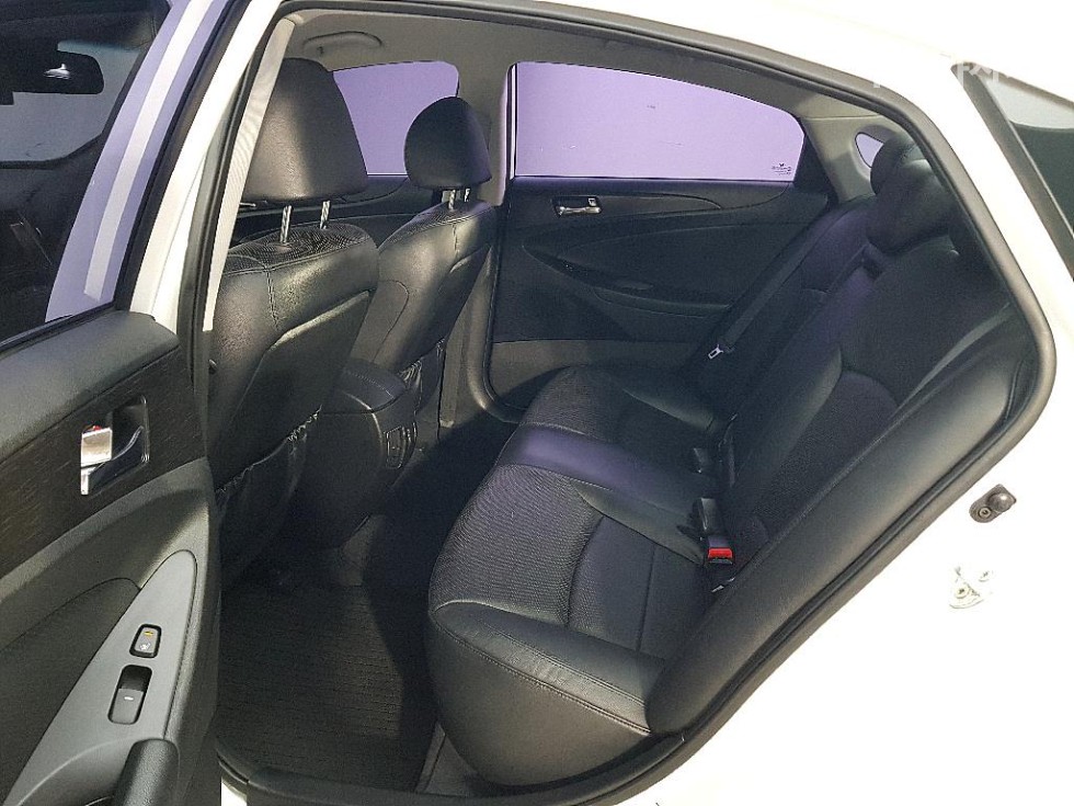 Hyundai Sonata — miniaturë 9