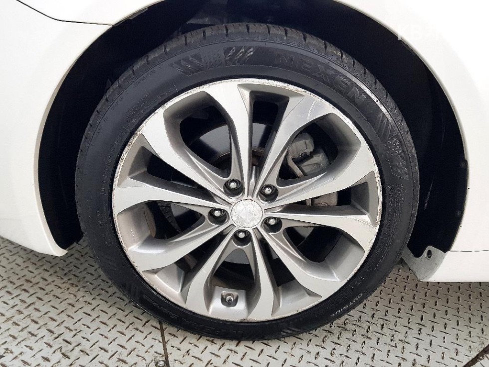 Hyundai Sonata — miniaturë 20
