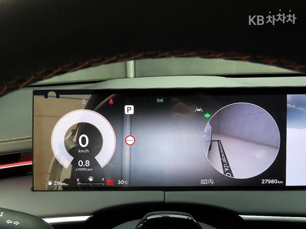2024 Genesis GV70 photo