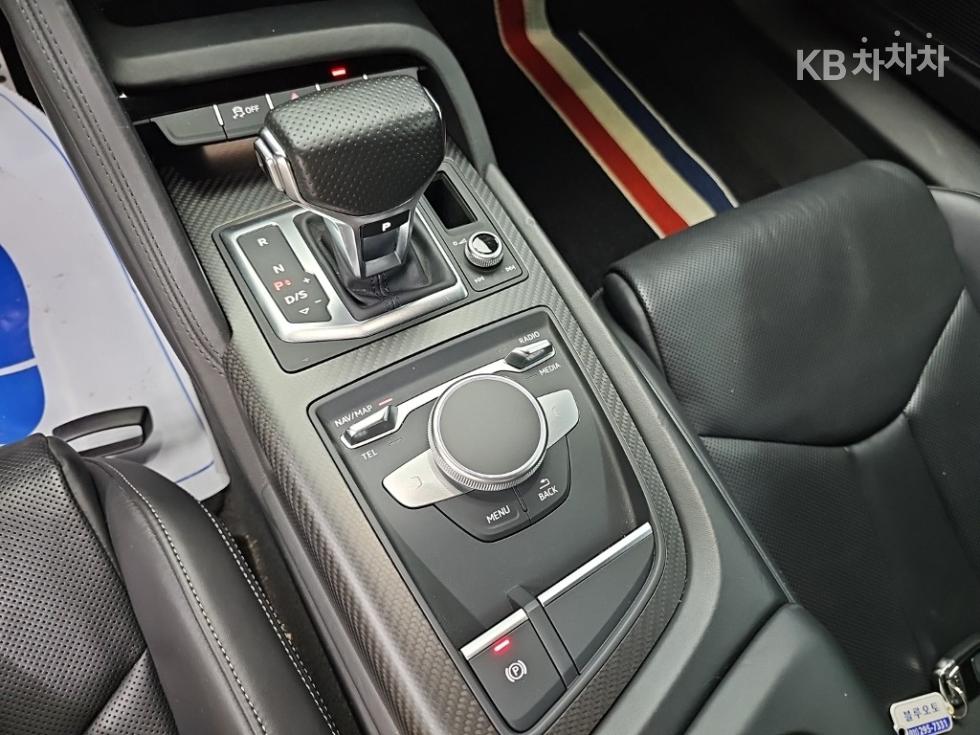 2018 Audi R8 (4S) photo