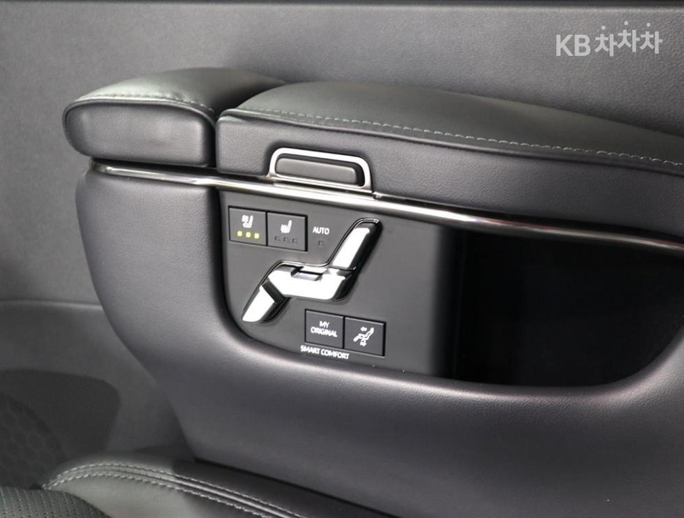 Toyota Alphard — miniaturë 15