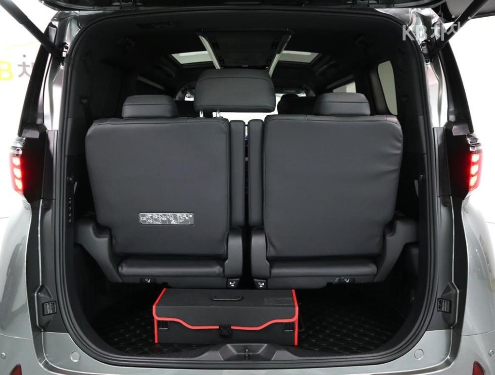 Toyota Alphard — miniaturë 17