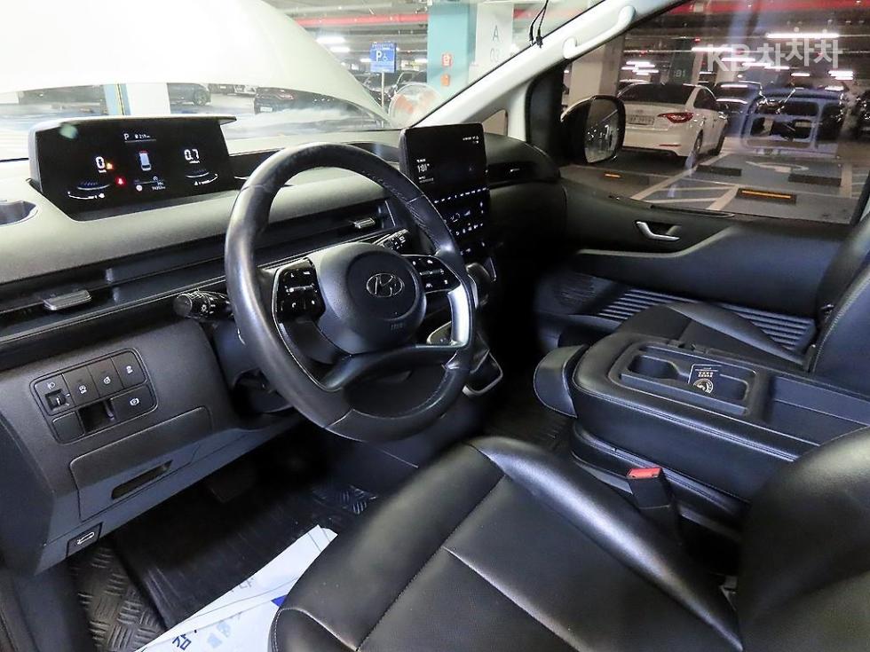 Hyundai Staria — miniaturë 10