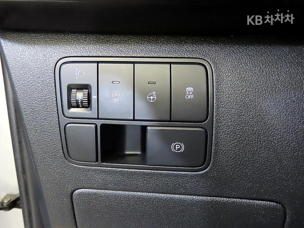 Hyundai Staria — miniaturë 14