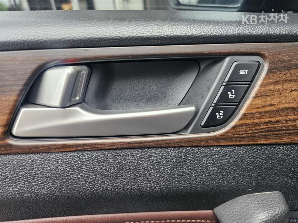 Hyundai Sonata — miniaturë 20