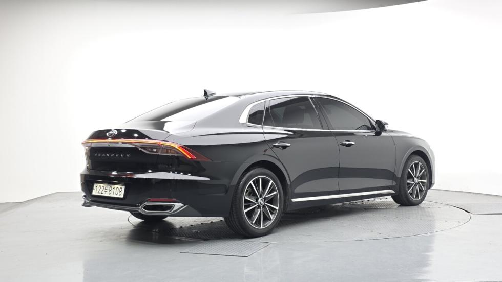 Hyundai Grandeur, 2023, фотография 2