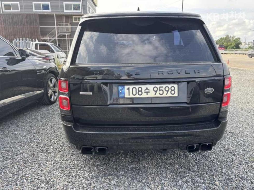 2017 Land Rover Used Car photo