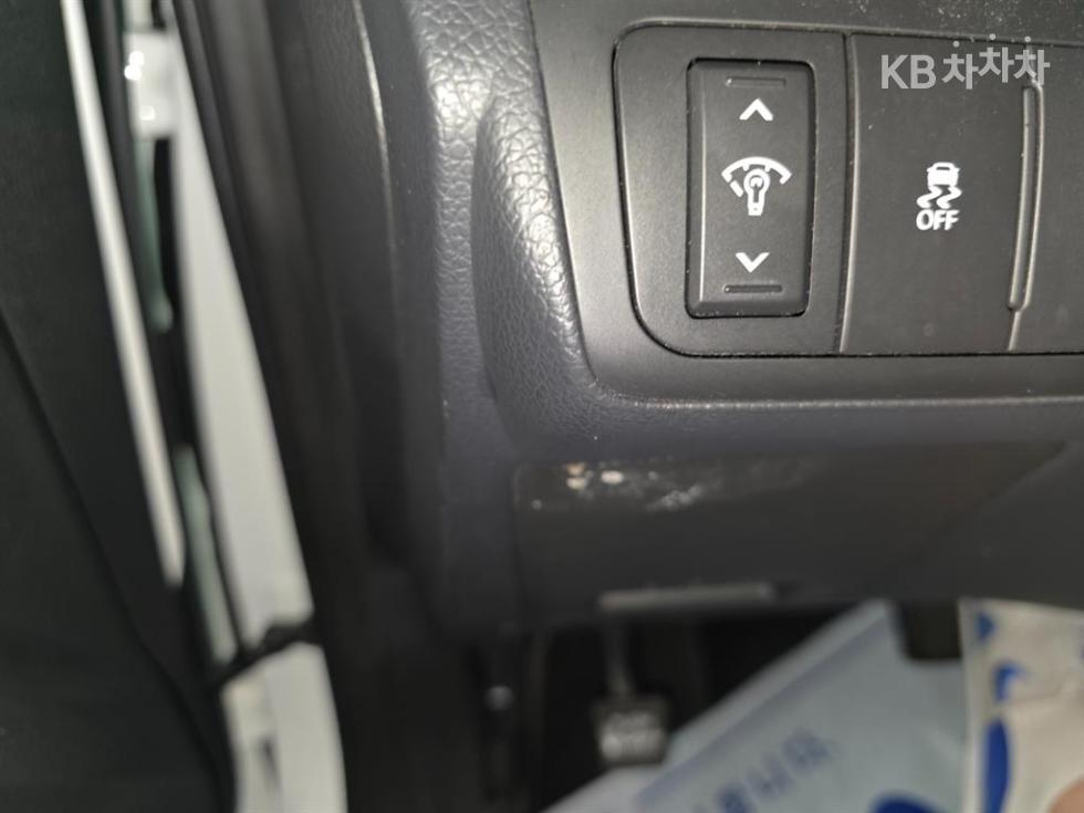 Kia K5 — miniaturë 12