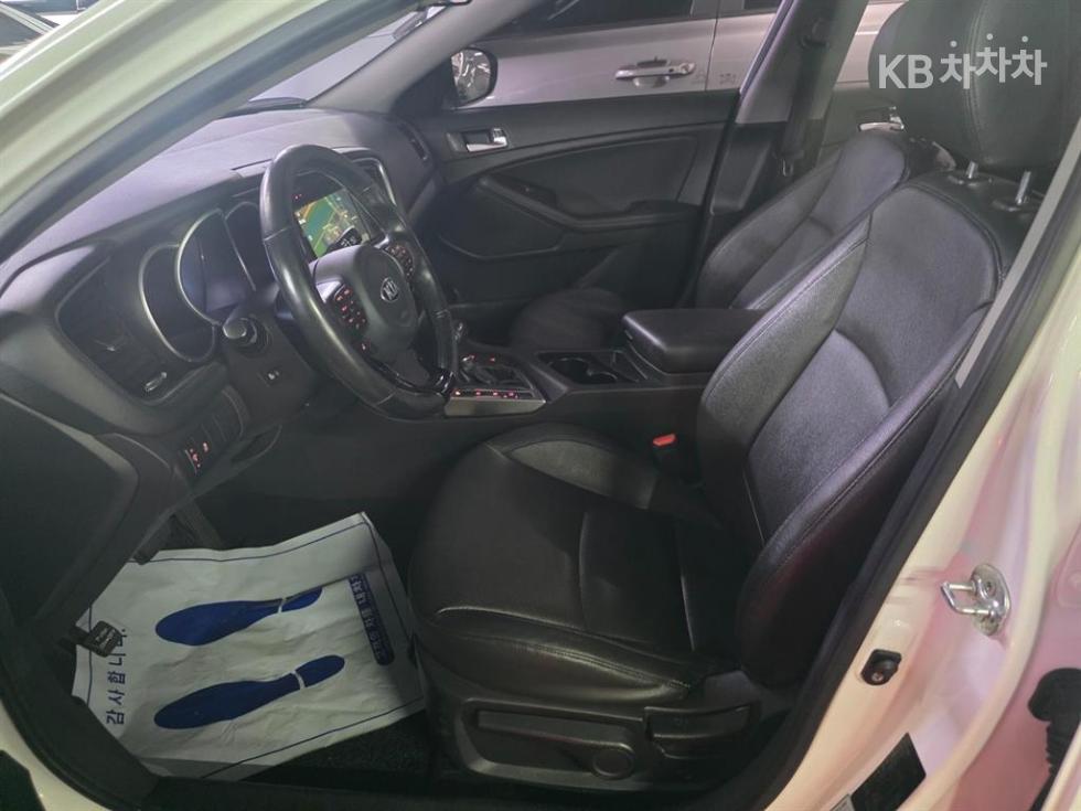Kia K5 — miniaturë 13