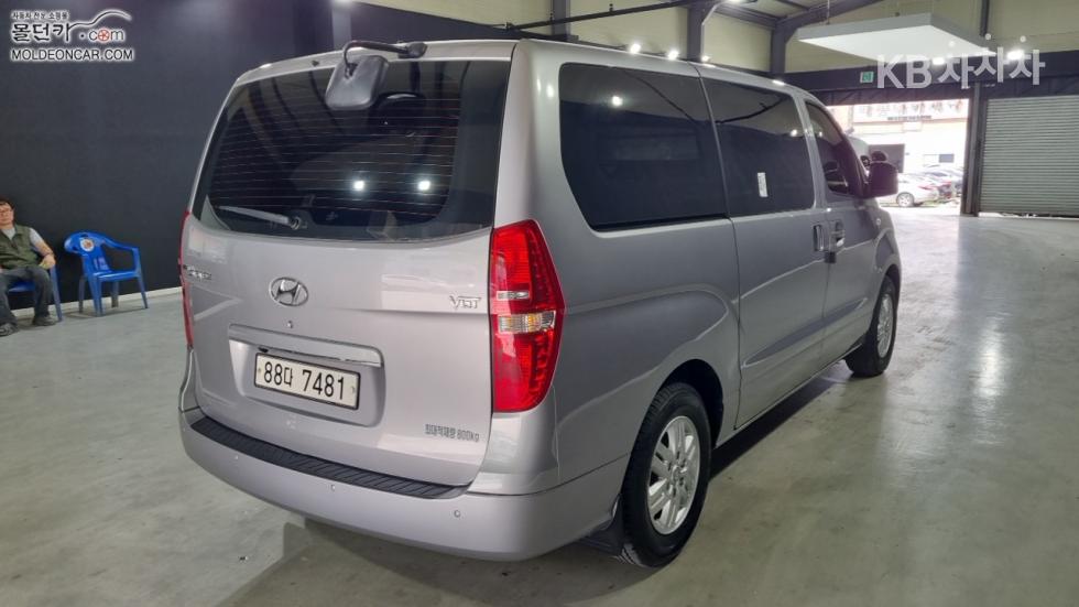 Hyundai Starex — miniaturë 2
