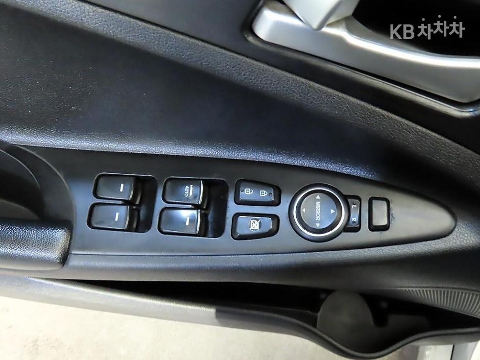 Hyundai Sonata — miniaturë 17