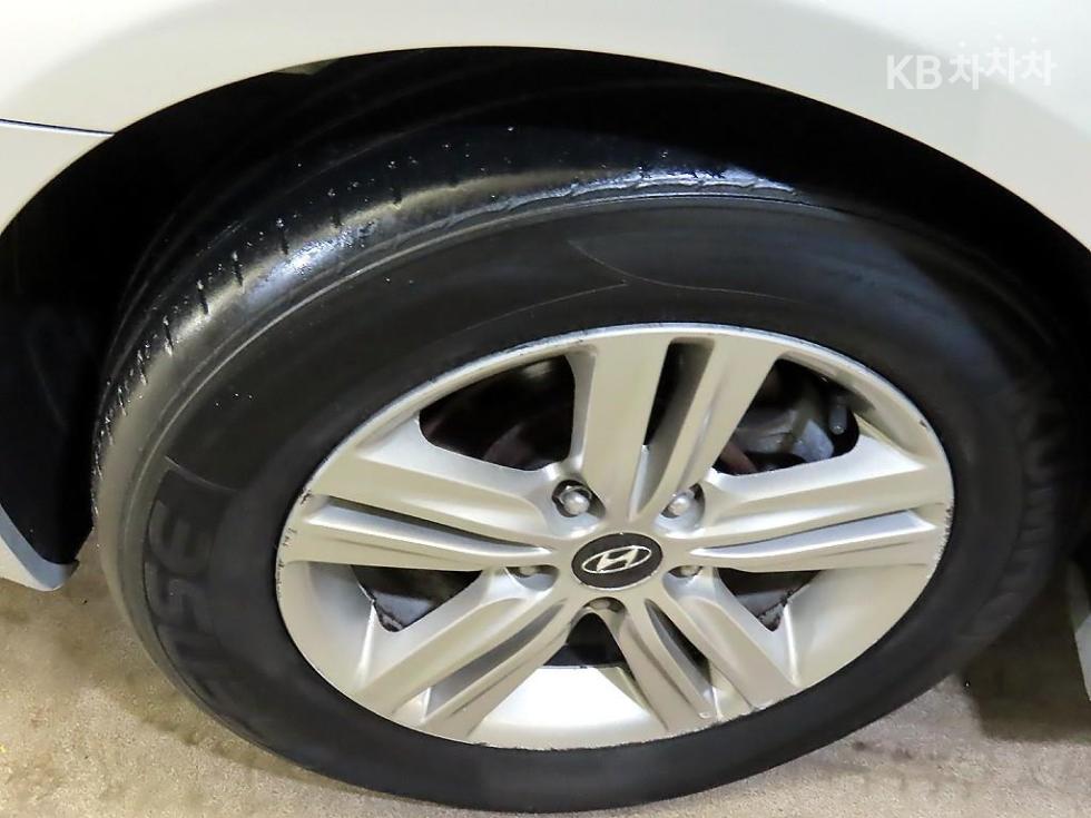 Hyundai Sonata — miniaturë 19