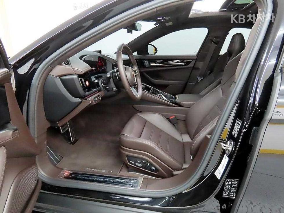 Porsche Panamera — miniaturë 5