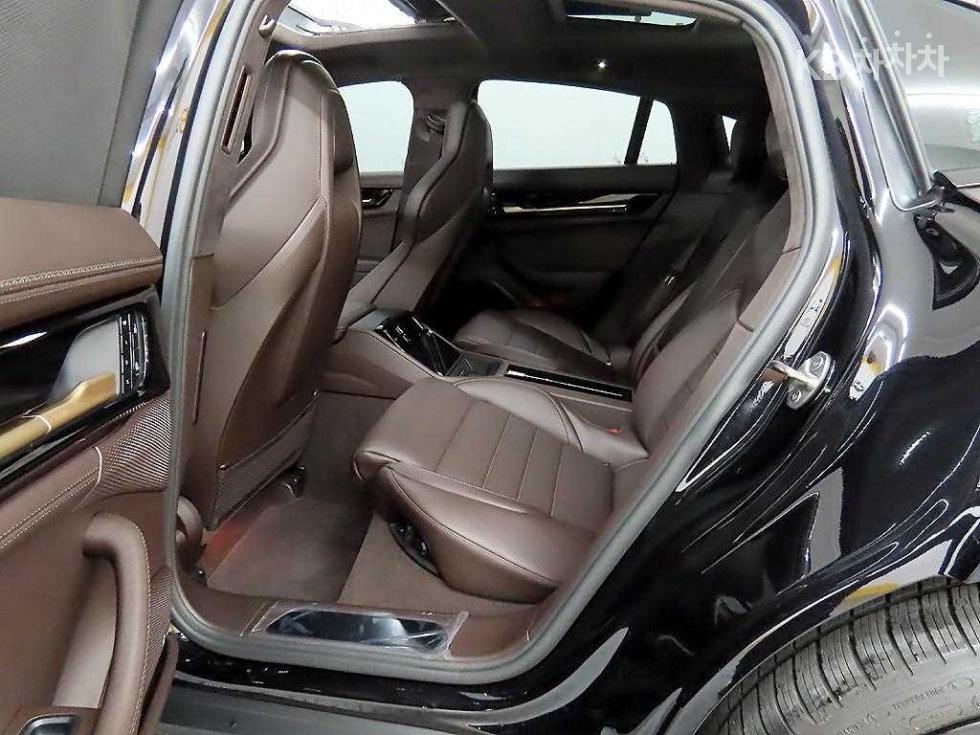 Porsche Panamera — miniaturë 6
