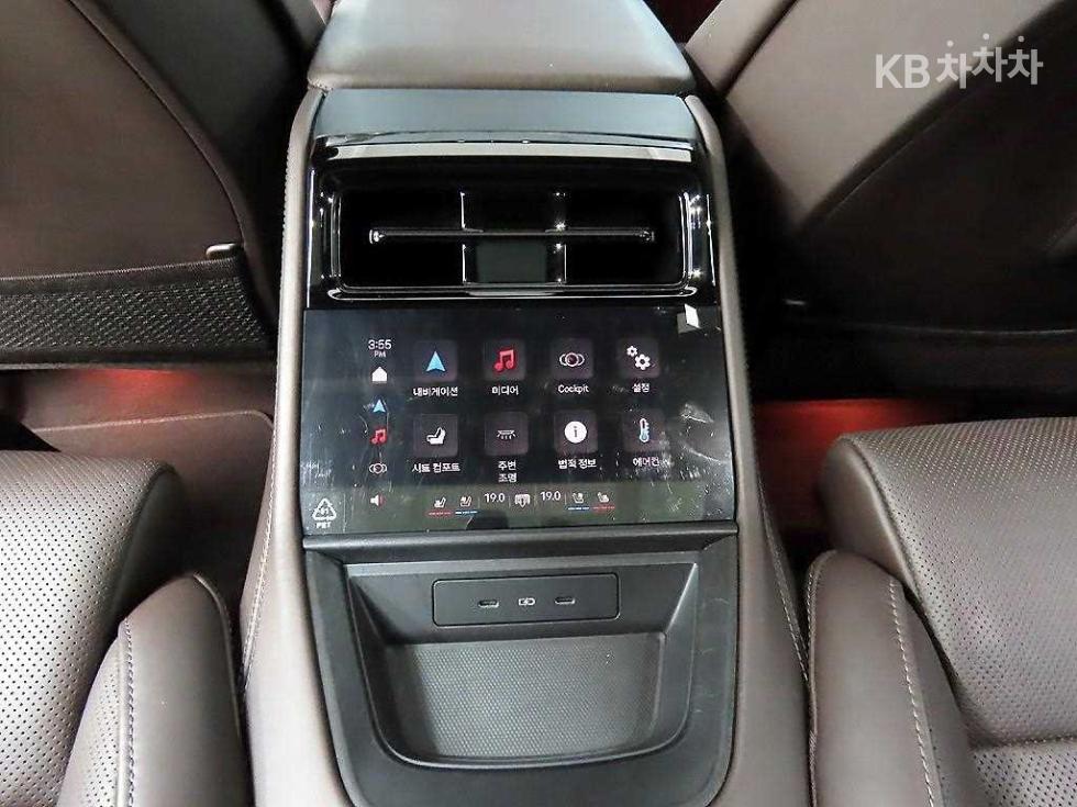 Porsche Panamera — miniaturë 13