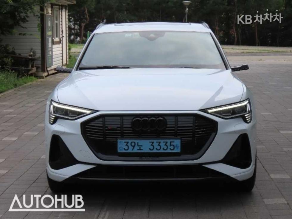 아우디 e-트론 2021년식 아우디 e-tron 55 Quattro Sportback 기본형