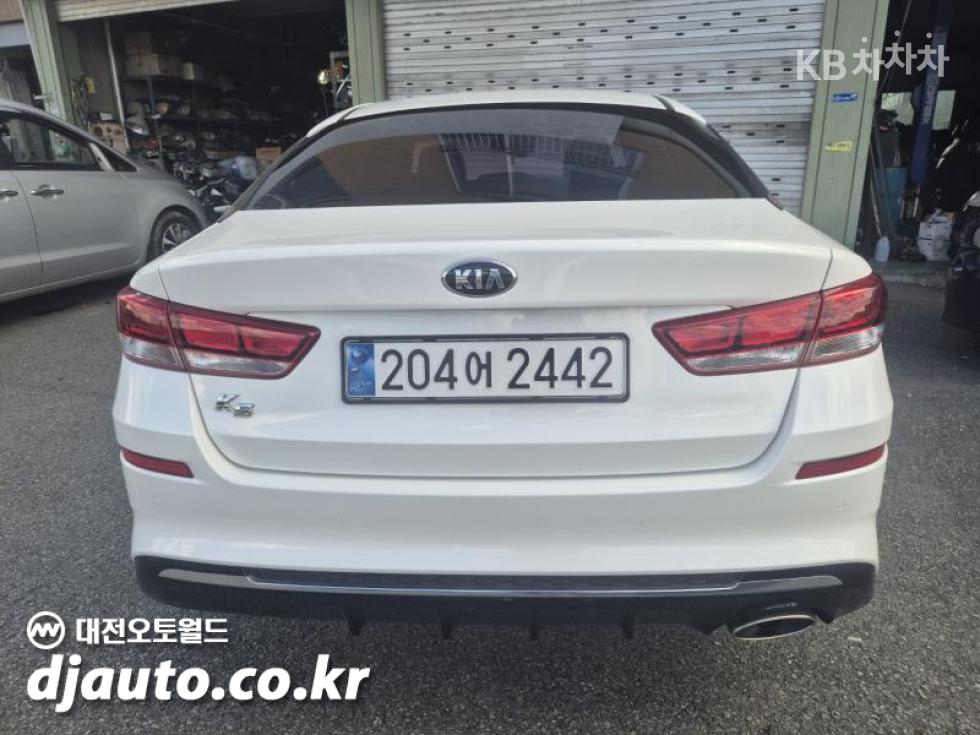 Kia K5 — miniaturë 5