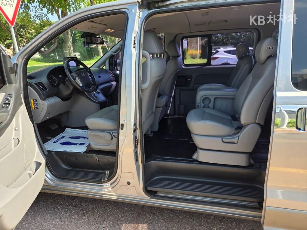 Hyundai Starex — miniaturë 8