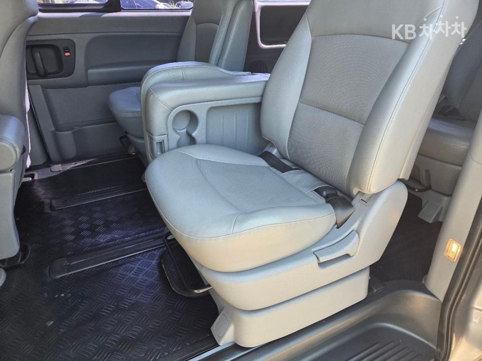 Hyundai Starex — miniaturë 11