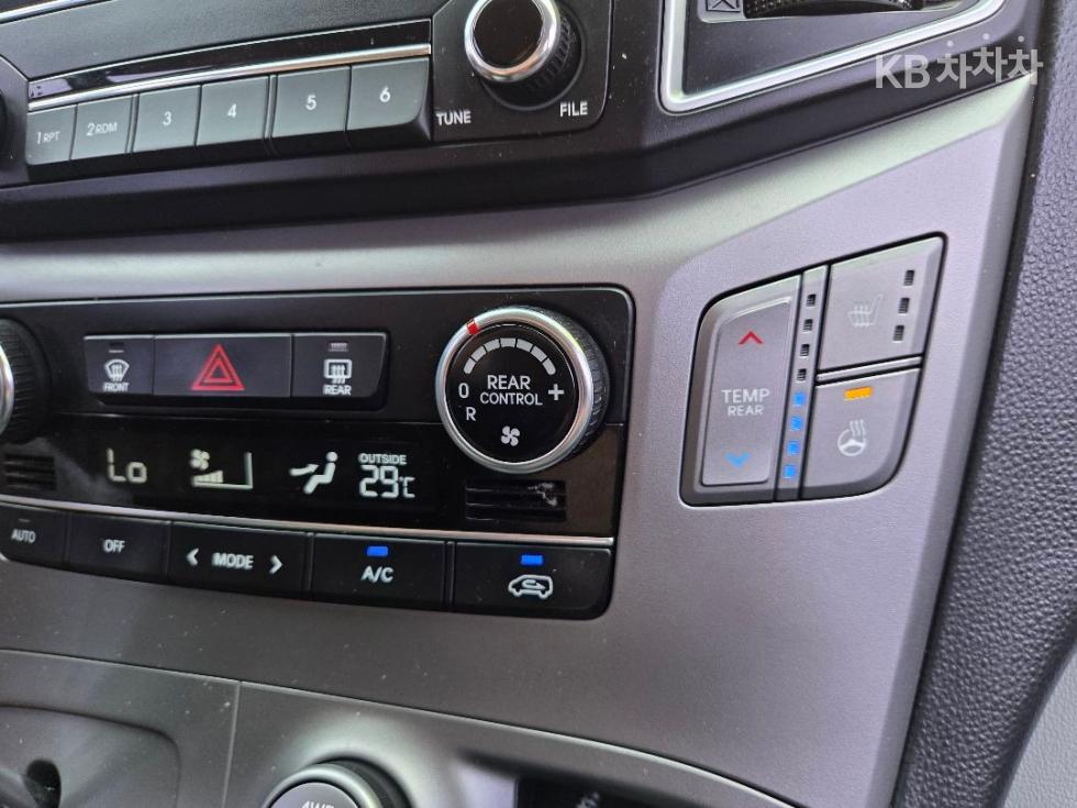 Hyundai Starex — miniaturë 20