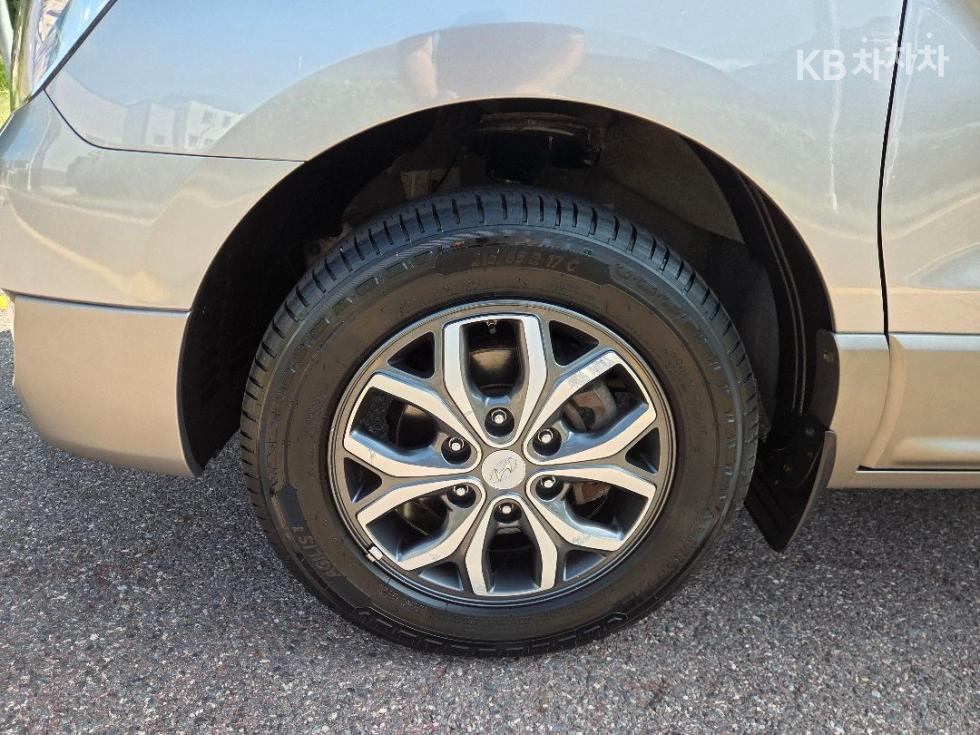 Hyundai Starex — miniaturë 26