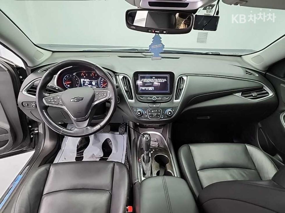 Chevrolet Malibu — miniaturë 7