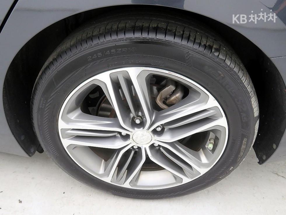 Hyundai Grandeur — miniaturë 20