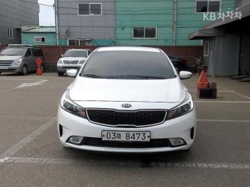 Kia K3 1.6  gasoline  trendy  style — foto 1