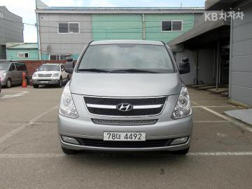 Hyundai Starex 11  seats  wagon cvx  luxury — foto 1