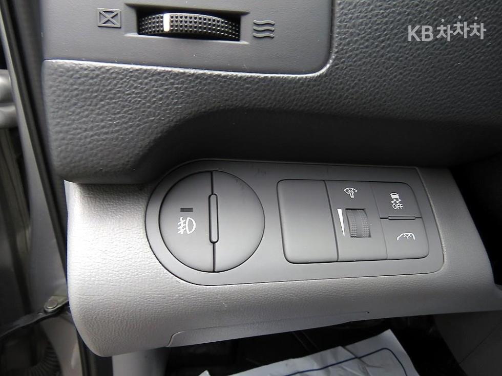 Hyundai Starex — miniaturë 10