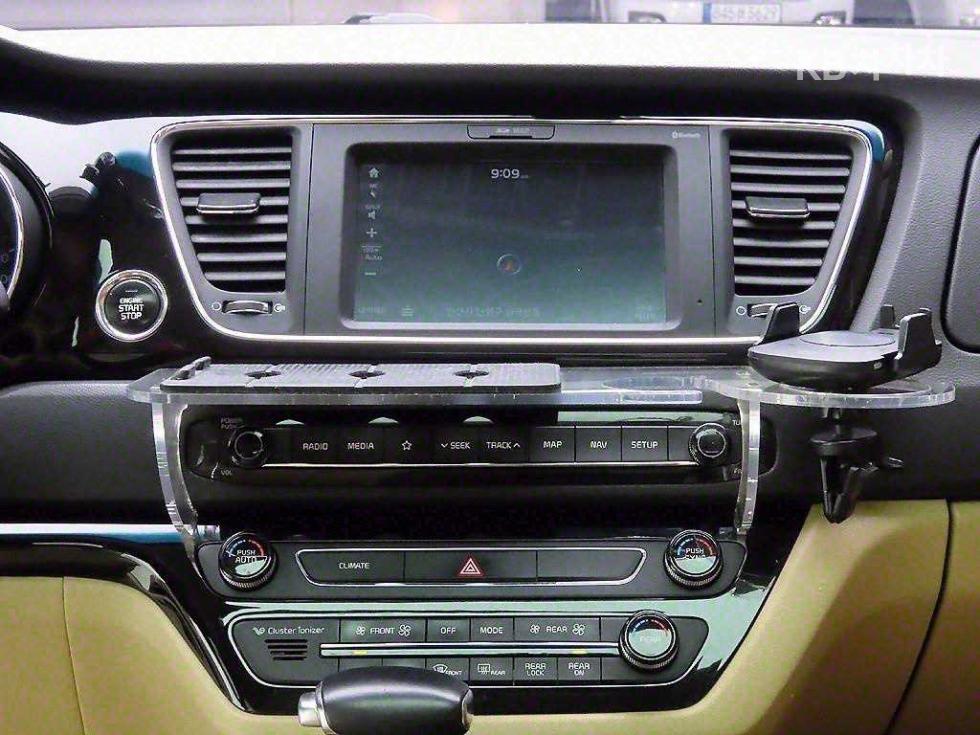 Kia Carnival — miniaturë 8