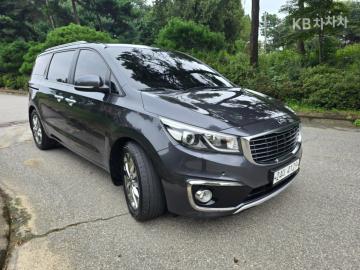 Kia Carnival 9인승 2.2 디젤 프레스티지