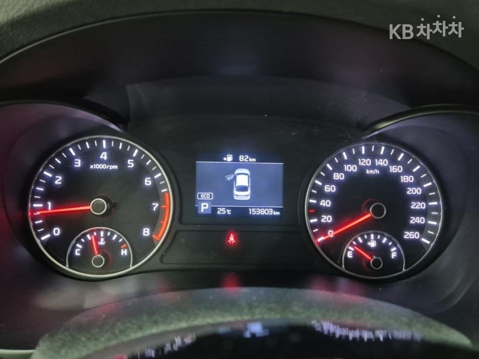 Kia K5 — miniaturë 6