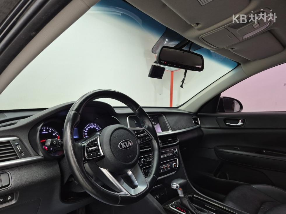Kia K5 — miniaturë 7