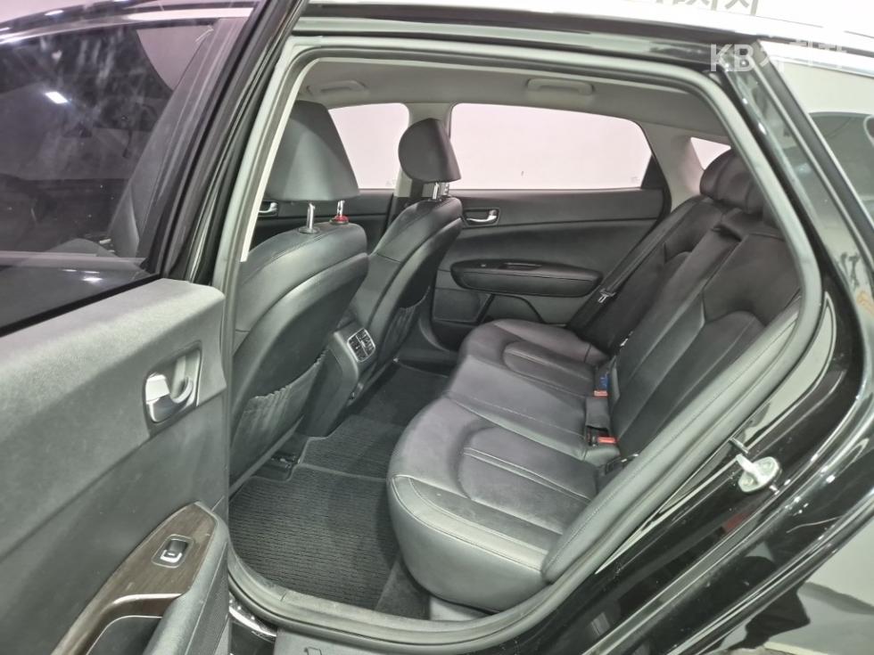 Kia K5 — miniaturë 12
