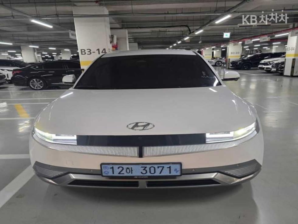 현대 아이오닉5 2022년식 현대 아이오닉5 롱레인지 AWD 익스클루시브