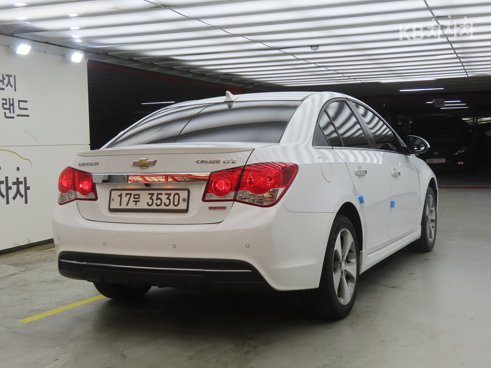 Chevrolet Cruze — miniaturë 3
