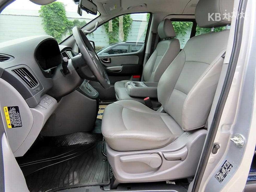 Hyundai Starex — miniaturë 5